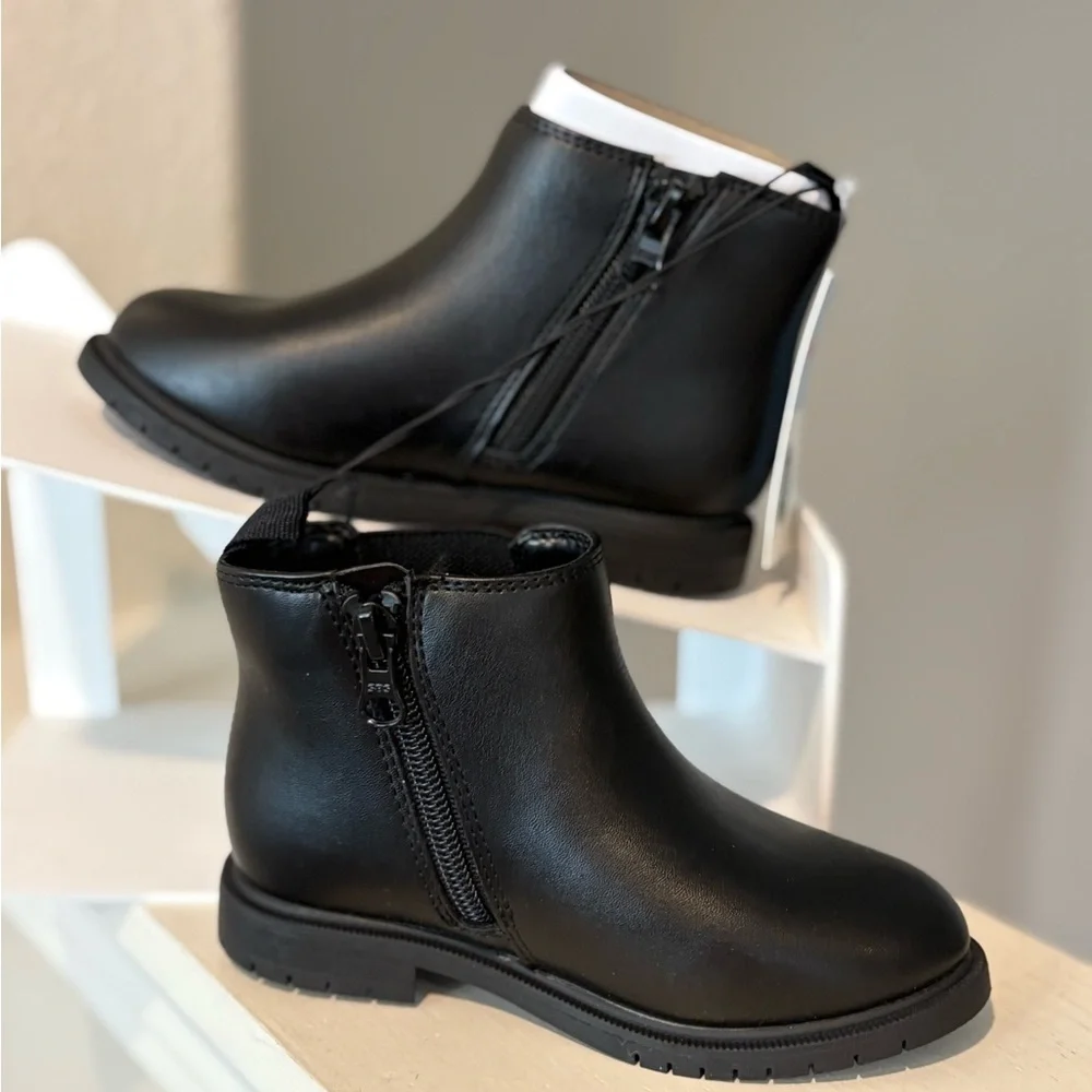Cat & Jack Toddler Tanner Chelsea Ankle Boots Black Zipper Closure Sz 9 NEW